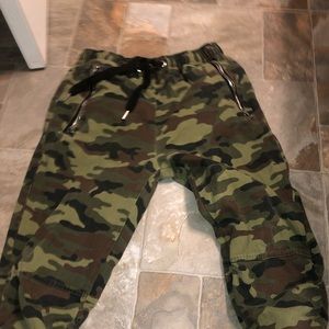 Carbon Camo Joggers